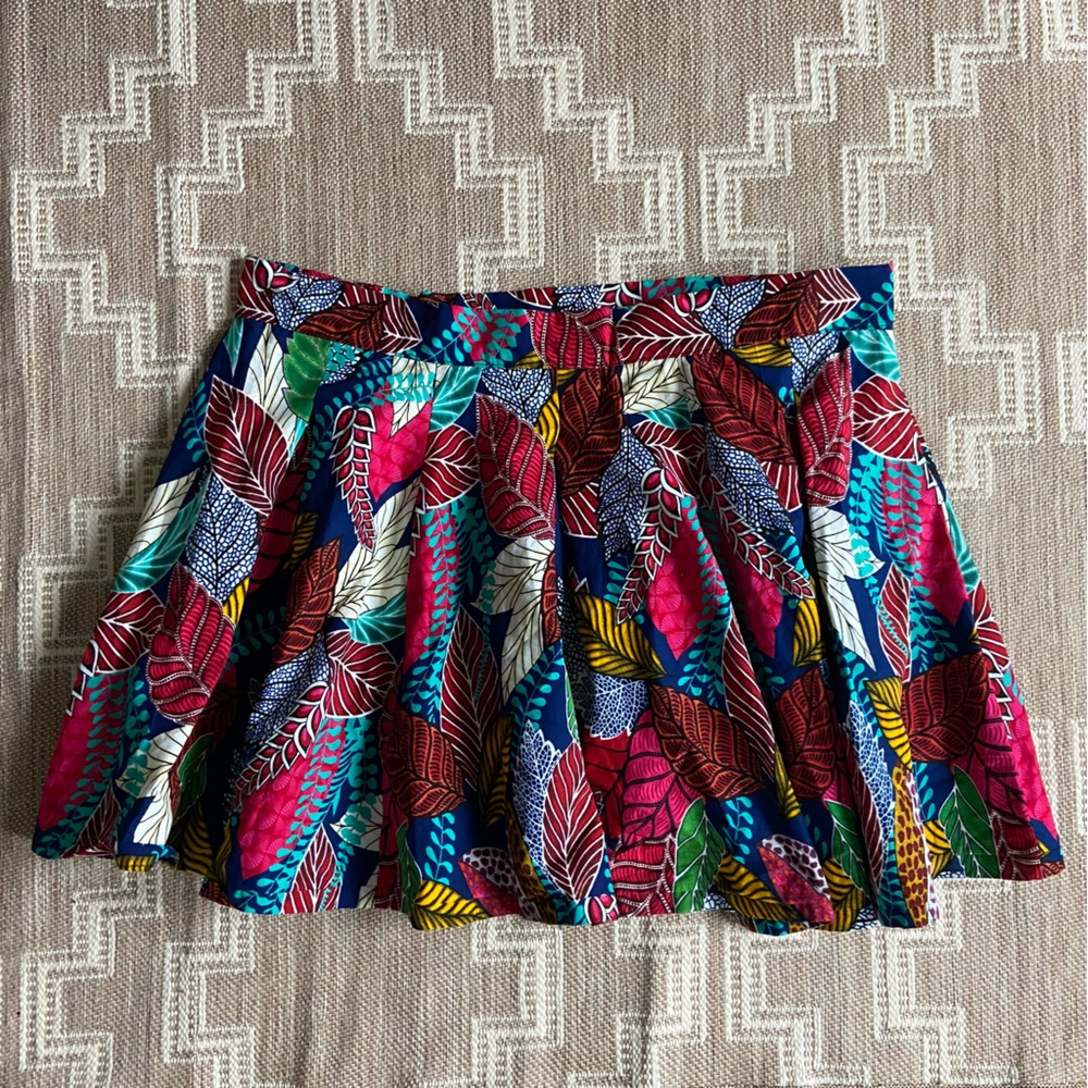 Francis + Benedict Whimsical Floral Leaf Skirt XXL